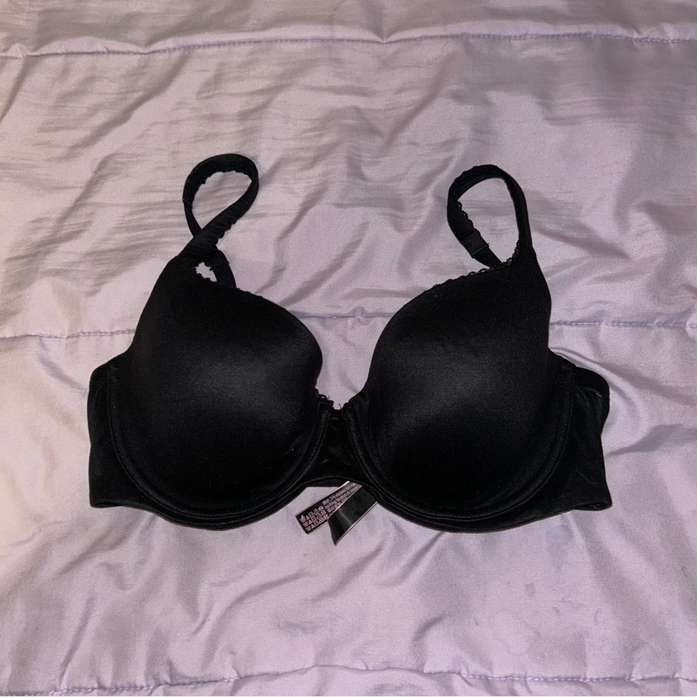 Victoria’s Secret lined Demi bra black